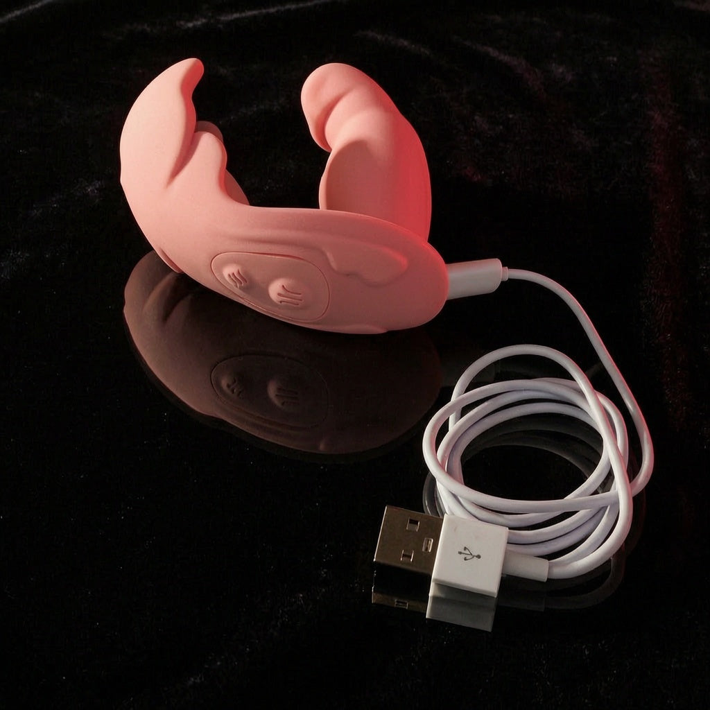 Clitoral and G Spot Stimulator Wearable Vibrator with Waterproof and Rechargeable Designs
