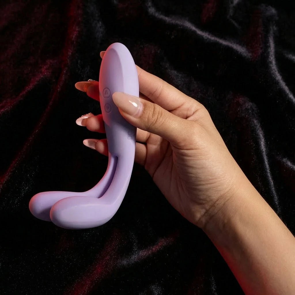 Fexi G Spot Vibrator with Waterproof and Rechargeable Designs