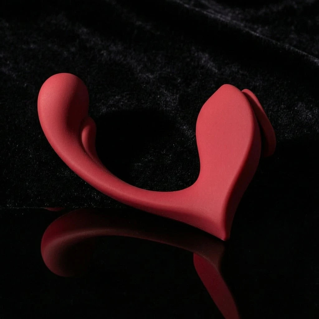 Remote Control and G Spot Stimulator Wearable Vibrator with Waterproof and Rechargeable Designs