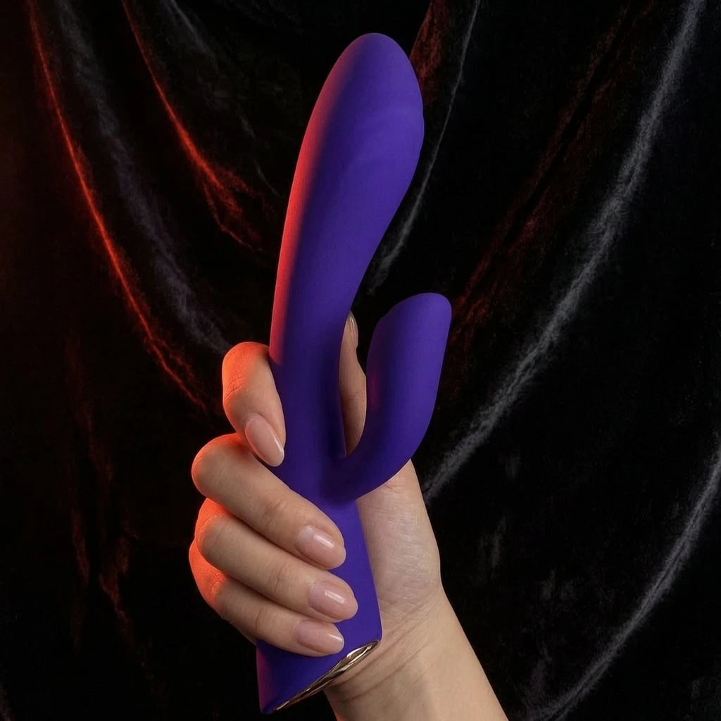 Warming G Spot & Clitoral Vibrator with Waterproof and Rechargeable Designs