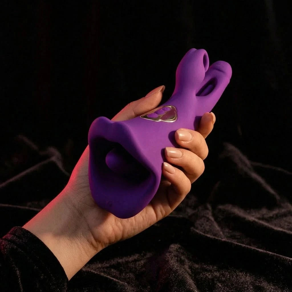 Clitoral & G Spot Stimulator Tongue Vibrator with Waterproof and Rechargeable Designs