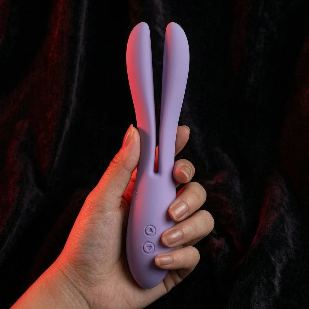 Fexi G Spot Vibrator with Waterproof and Rechargeable Designs