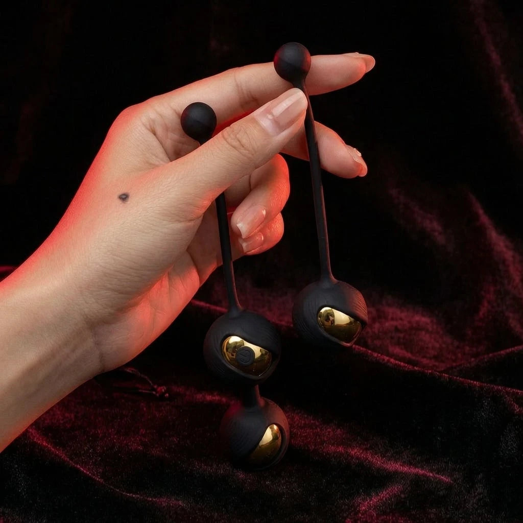 Remote Vibrator Black Kegal Ball Set with Waterproof and Rechargeable Designs