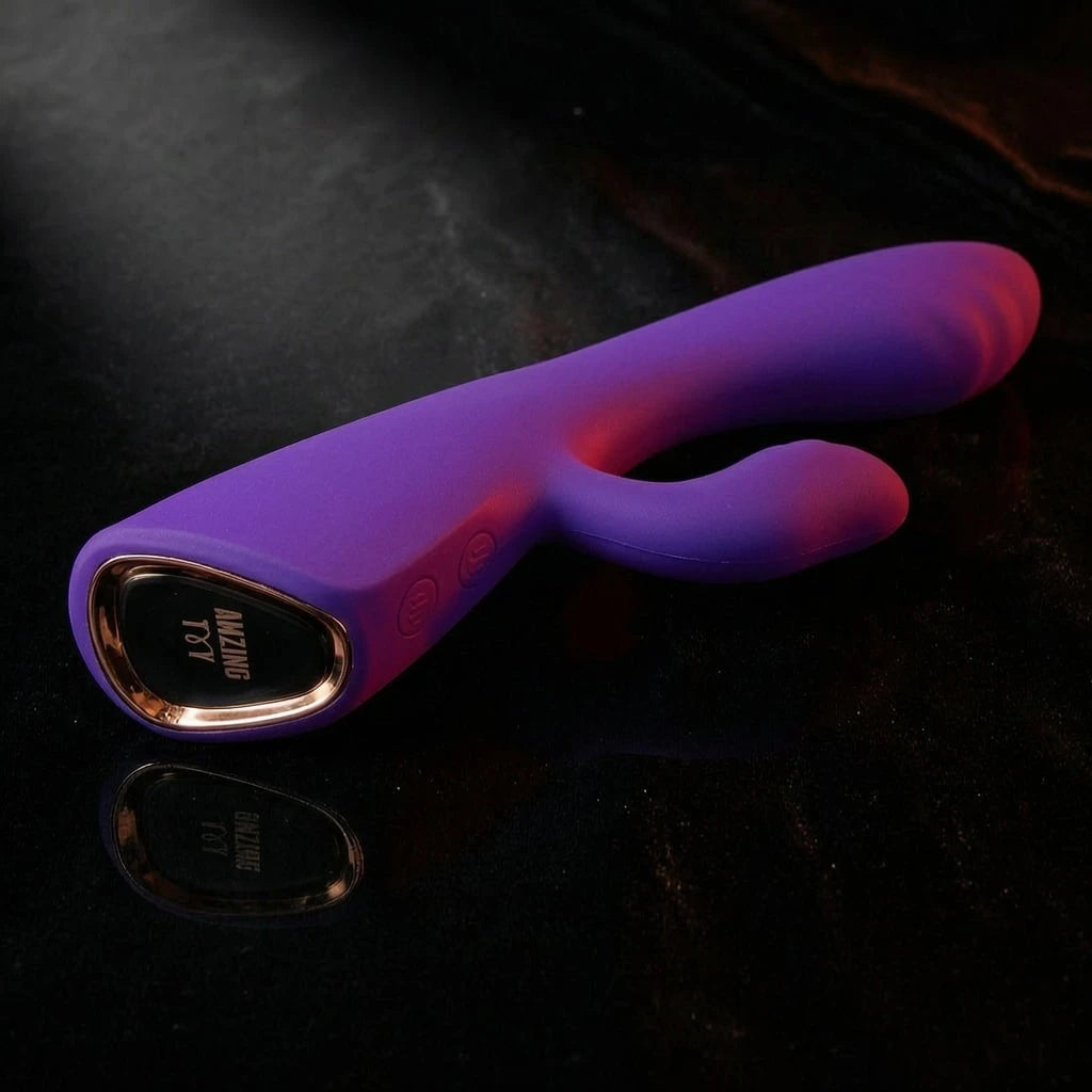 Warming G Spot & Clitoral Vibrator with Waterproof and Rechargeable Designs
